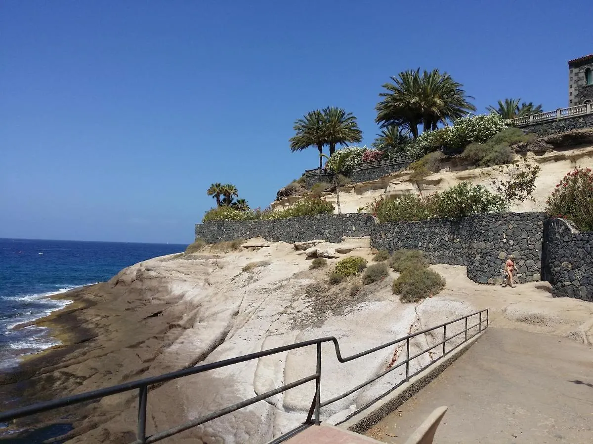 アデヘCasa Playa Del Duque 2 In 1St Sea Line Directly At The Beach, Heated Pool, Wifiアパートメント アデヘ