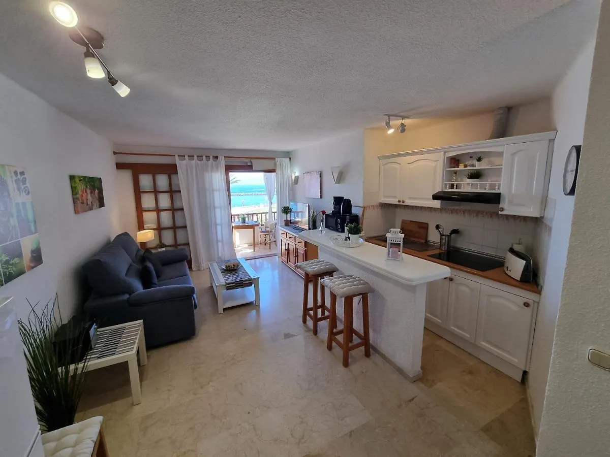 アパート アデヘCasa Playa Del Duque 2 In 1St Sea Line Directly At The Beach, Heated Pool, Wifiアパートメント スペイン